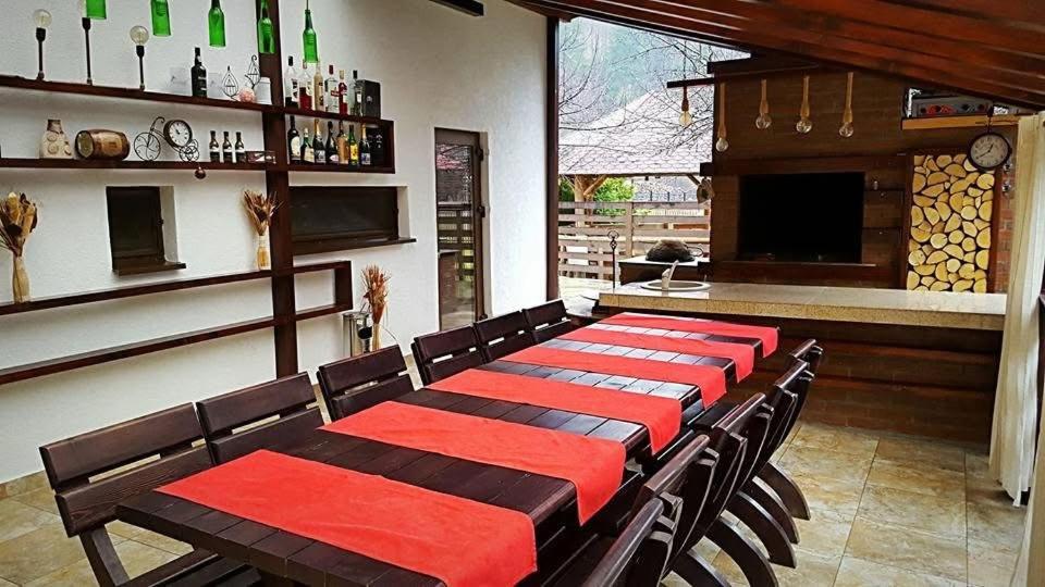 House Of River Moeciu De Sus Dış mekan fotoğraf